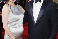 МЕЛ ГИБСЪН СТАНА БАЩА ЗА 9 ПЪТ НА 61 ИСТИНСКИТЕ ЖЪЛТИ НОВИНИ