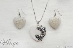 Романтичен подарък с бижута за влюбени жени и 8 март