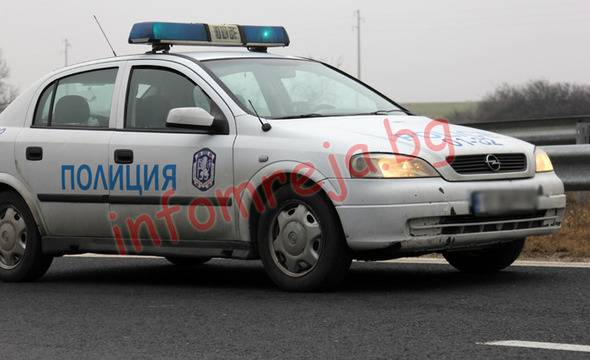 35-годишна водачка от Благоевград се удари в крайпътно дърво и падна в дере