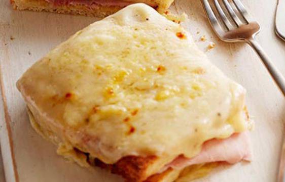 Сандвич Крок Мосю