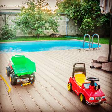 Декинг естествена дървесина