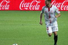 „Ливърпул“ няма да купуват нов ляв бек през лятото