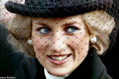 Издигат статуя на принцеса Даяна в Кенсингтън