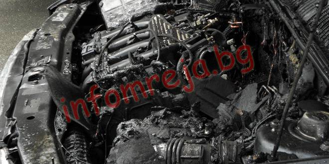 Три коли горяха в автосервиз край Благоевград