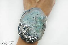 Вълшебни бижута и арт гривни за пролетния сезон и елегантни жени