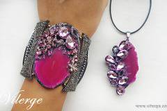 Елегантни бижута и винтидж колиета за красиви жени за сезон Пролет