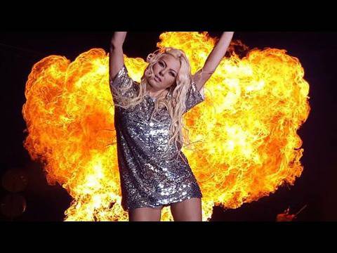 КАМЕЛИЯ И АЗИС С НОВАТА СИ ПЕСЕН „АЗ ТЕ ЧАКАМ“ ПОПФОЛКЛОР-МУЗИКА ЗА ВСЕКИ