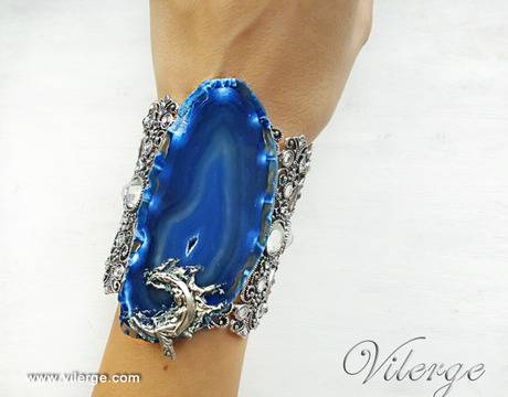 Пролетна колекция елегантни гривни и луксозни бижута за жени