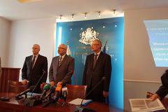 Д-р Семерджиев: Падат лимитите и пръстовият отпечатък, връщат се директори