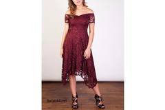 Асиметрична Дантелена Рокля Бордо