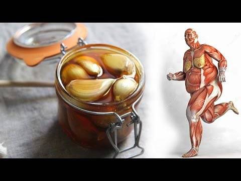 Вижте какво се случва с тялото ни, ако ядем мед и чесън на празен стомах!