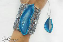 Модерни бижута за месеца на абитуриентските балове