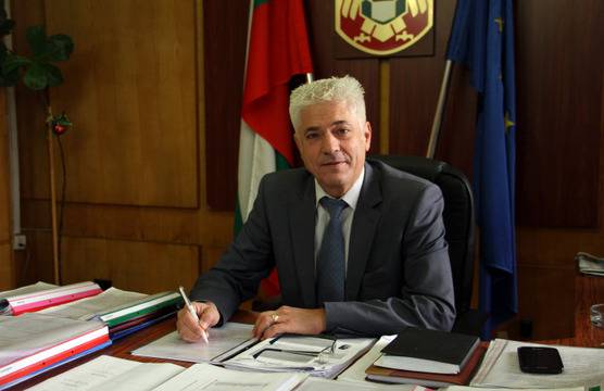 Кметът на Дупница утвърди графика за прием в детските градини