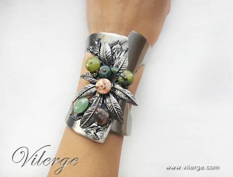 8 МАРТ и ден на жената с елегантни винтидж гривни за жени