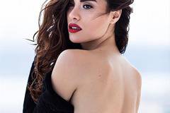 Научете повече за Айше от „Твоят мой живот“