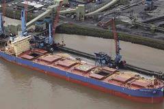 Износът на пшеница от Великобритания се срива, като губи конкурентоспособност