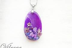 Винтидж колие за пролет и красива колекция бижута за жени