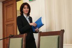 13 партии, 9 коалиции и 21 независими кандидати на изборите