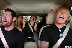 „Металика“ пеят хит на Риана