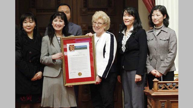 САЩ: Резолюция на щата Калифорния приветства „Шен Юн“