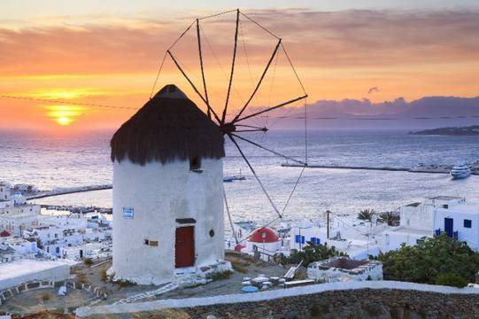 Почивка на остров Миконос с чартърен полет от Варна