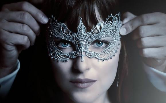 10 филма, които не трябва да гледате с родителите си