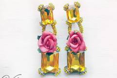 Пролетни обеци, бижута с цветя и рози за Пролет с много красота