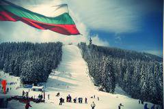 Mасово ски спускане с трибагреници в Пампорово