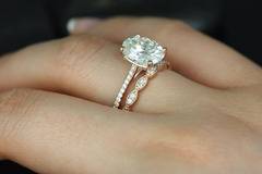 Кога да подарим на любимата златен пръстен?