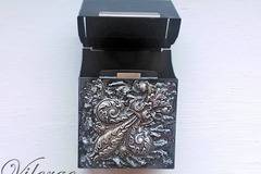 Винтидж табакери и винтидж кутии за цигари и табакера за жени