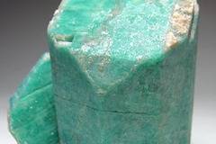 Амазонит и бутикови бижута с естествен камък за стилни жени