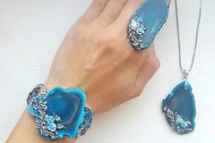 Красиви бижута за лято и море с дизайнерска колекция за секси жени