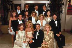 „Дързост и красота“ на 30 години