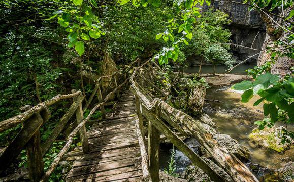 10 живописни екопътеки в близост до София