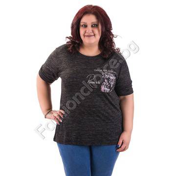 Практична макси блуза с джобче на цветя в черно