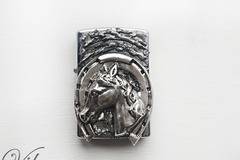 Уникални подаръци за празник с луксозни запалки за цигари