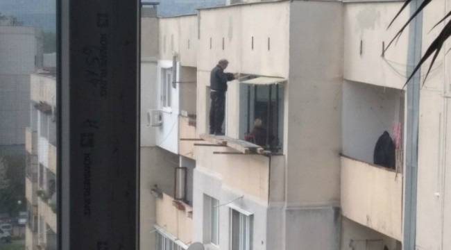 Не! Това не е най-големият идиот в София.