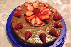 Шоко-ягодова торта