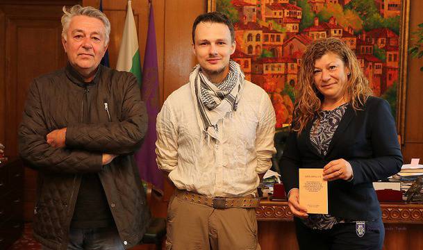 Известен фотограф популяризира Велико Търново пред света