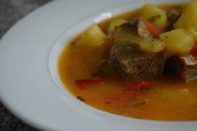 Яхния с телешко и зеленчуци