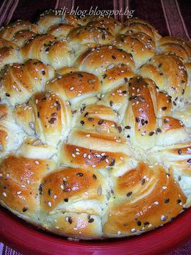 Погача с многолистно маслено тесто