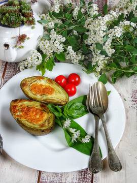 Пълнено АВОКАДО с яйце и пармезан