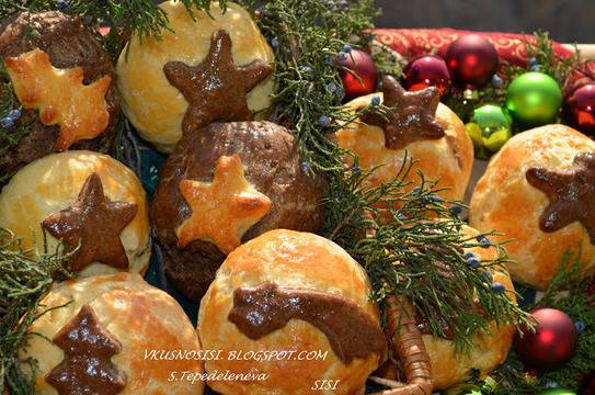 КОЛЕДНО-НОВОГОДИШНИ ХЛЕБЧЕТА С УКРАСА