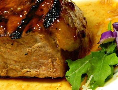 Свински пържоли с мед и чесън