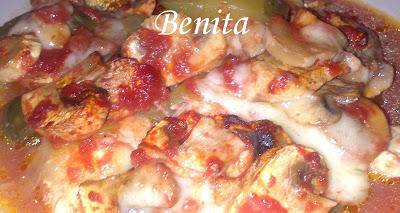 ЗАПЕКАНКА С ПИЛЕ И ГЪБИ