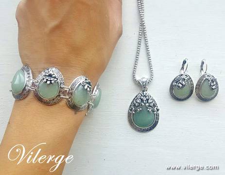 Дизайнерска бижутерия с естествени камъни за красиви жени