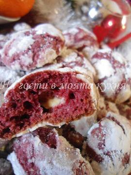 Напукани сладки – Червено кадифе