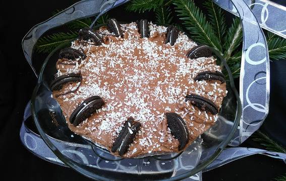 Лесна шоколадова торта без печене и желиране с маскарпоне и бисквити орео