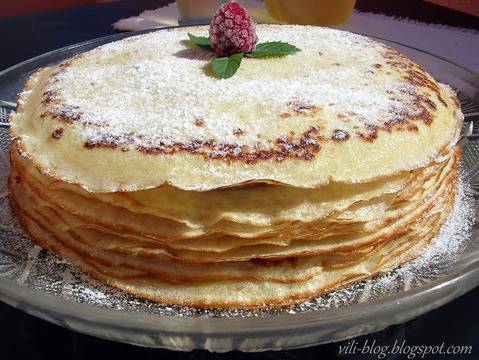 Палачинкова торта с крем сирене и течен шоколад Нутела