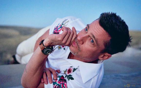 10 уникални снимки на Брад Пит за списание „GQ Style“